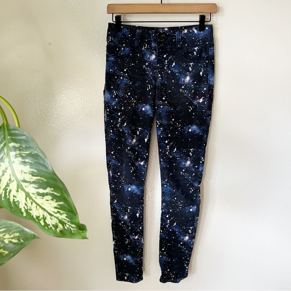 Hot Topic | Blackheart Galaxy Print Skinny Jeans - Picture 1 of 7